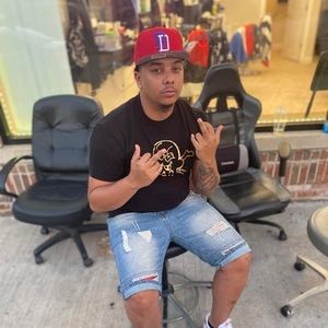 Meet your Posher, Marcos andres